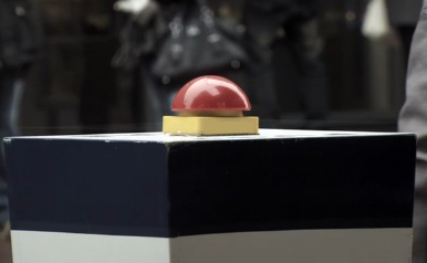 drama button 2