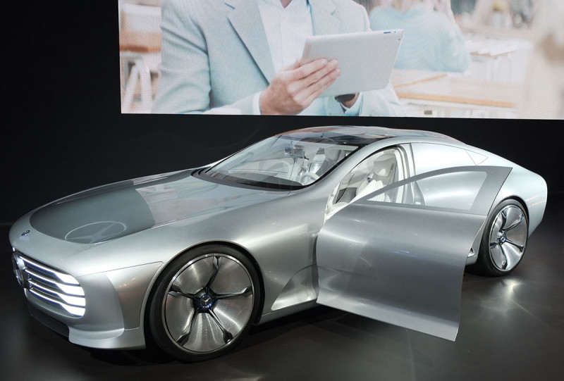 Mercedes-Benz Concept IAA